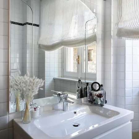 Palazzo Alm ゲストハウス 3*