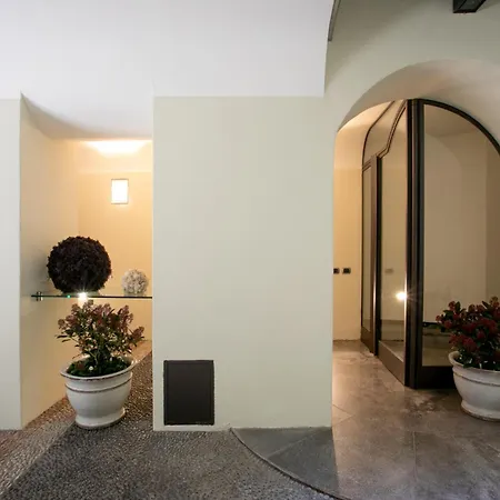 Palazzo Alm *