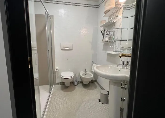 Palazzo Alm Pensión Como