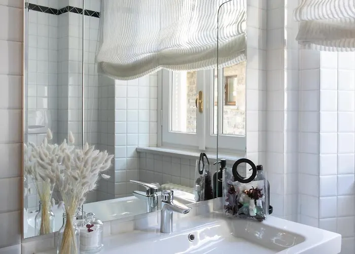 Palazzo Alm Guest house 3*